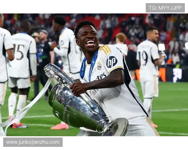 加比谈维尼修斯态度问题并称亚马尔场外成长超越场上表现